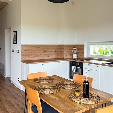 1 Bedroom Stunning In Holiday home *